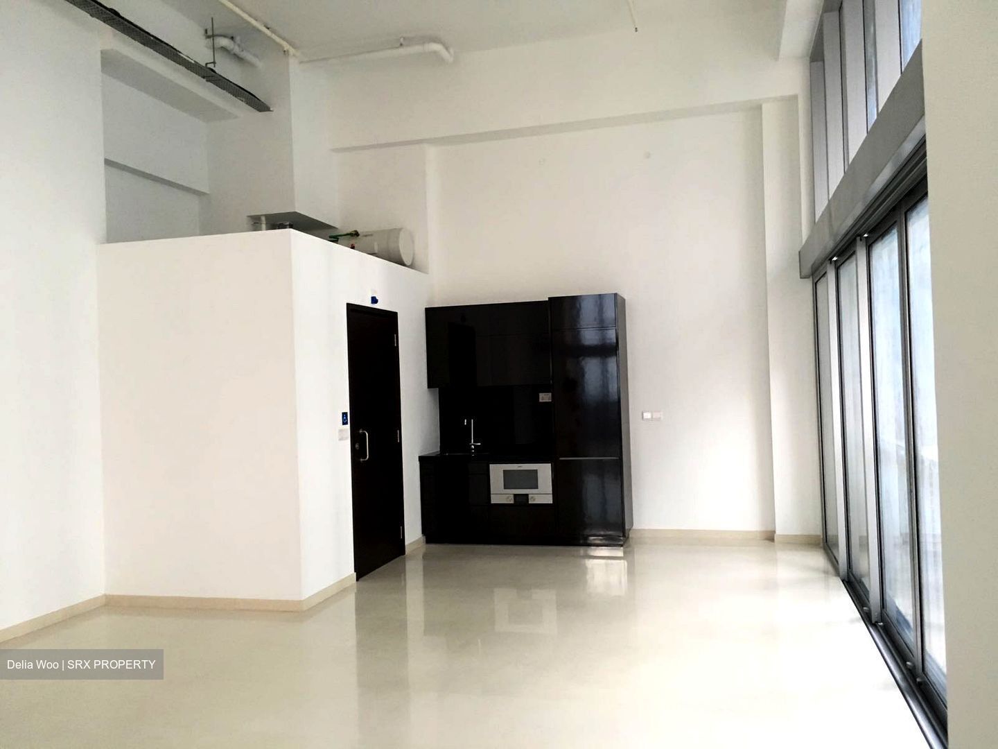 Eon Shenton (D2), Office #483686561